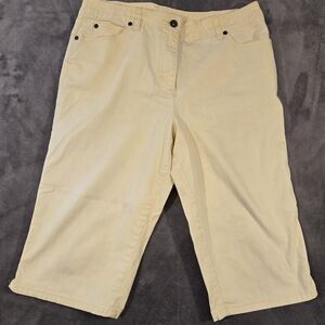 Christopher & Banks Size 10 Yellow Bermuda Shorts 001